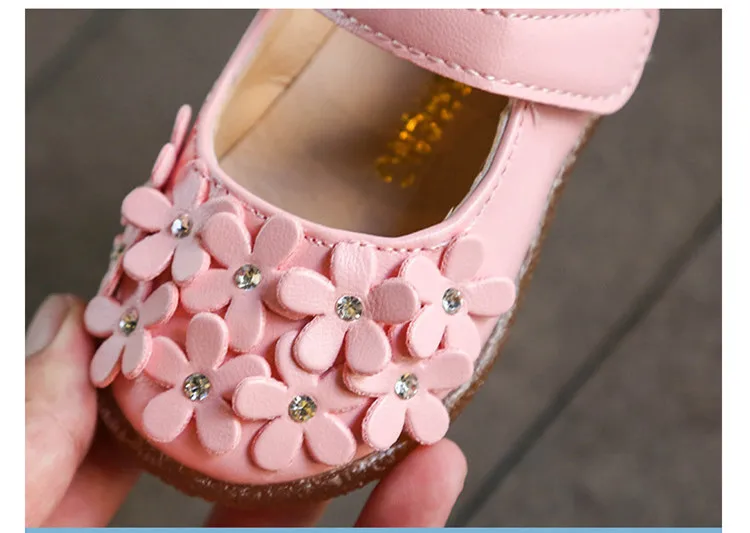 Осень 2019 г. новый обувь для девочек без каблука Цветок принцесса открытый дети свадьба мягкая обувь для малышей PU кожаные туфли 0-1 лет