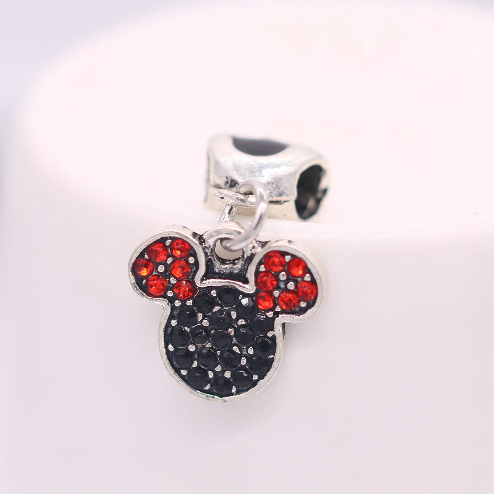 

2019 DIY European Crystal Beads Mickey Minnie Red Rhinestones European Beads Fit Precious Bracelets &Bangles DIY Finding Jewelry