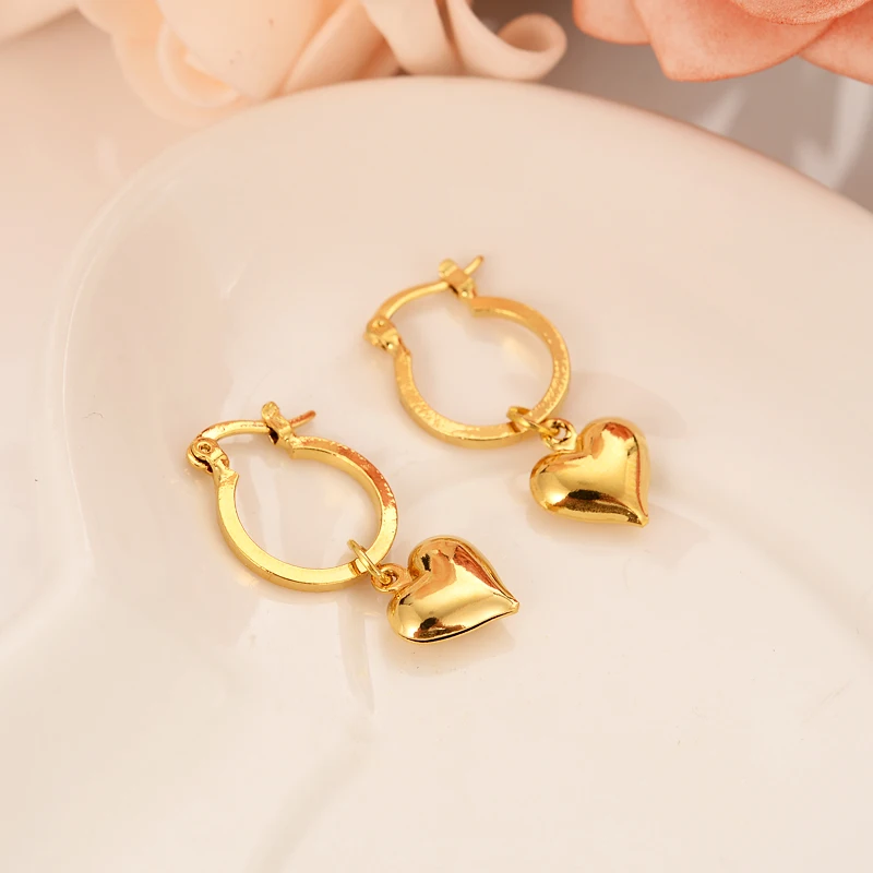 

Gold dubai Africa love heart Dangle Earrings Women Fashion Jewelry Gold Metal Drop Earrings For wife motherGifts wedding bridal