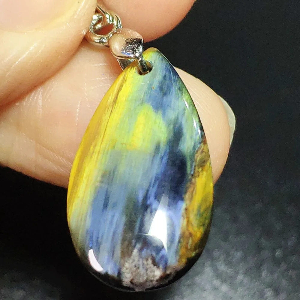 

Genuine Natural Blue Yellow Pietersite Pendant Woman Man Chatoyant 23x13x5mm Fashion Namibia Reiki Drop Shipping AAAAA