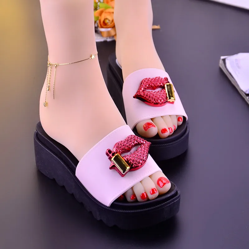 

2019 Yeeloca New Summer Cute Cartoon Thick-soled High-heeled Indoor Home Anti-skid Bathroom Slope-heeled Slippers