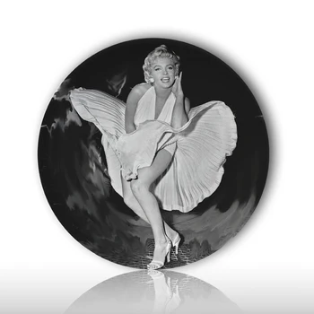 

Euopean sexy women movie beauty printing decorative plates home hotel salon unique design ceramic Postmodern decorative plates