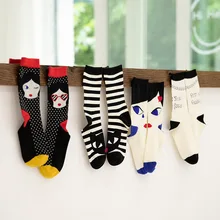 1 пара, женские носки, Осенние Новые жаккардовые носки с мультяшной куклой, эластичные, милые, милые, хлопковые, модные, счастливые носки для женщин