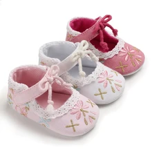 Милая Цветочная обувь для новорожденных; обувь для малышей; детская обувь с мягкой подошвой; обувь с вышивкой для детей 0-18 месяцев