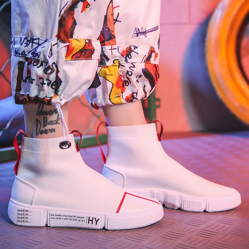 

Hight High Top New Breathable Flying Socks Shoes Man Women Sports Stretch Sport Sneakers Flat Running Shoes for Women Sneakers
