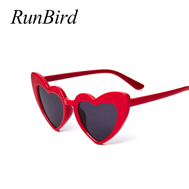 

2018 New Girls Fashion Love Heart Cat Eye Sunglasses Kids Designer Retro Gradient Childred Sunglasses Oculus De Sol 1471R