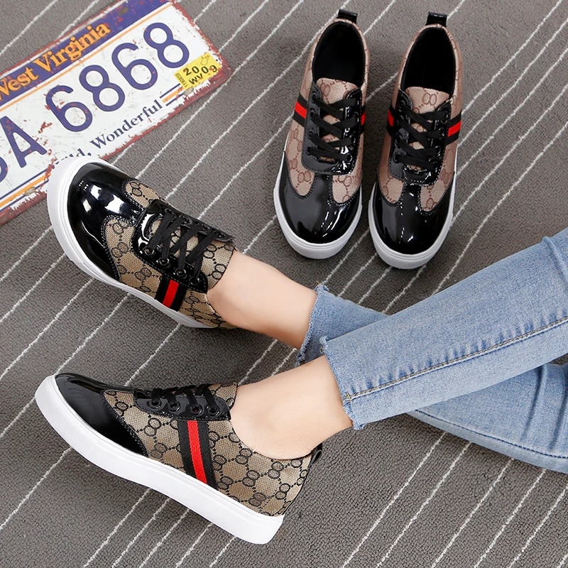

Women Casual Shoes 2019 New Women flats Sneakers Fashion Breathable Leather Platform geometric Shoes Soft Footwears