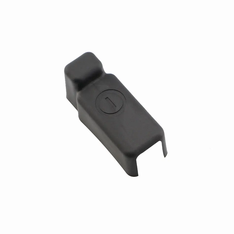 1 шт. черный невоспламеняющийся пластик отрицательное питание батареи крышка батареи защитные крышки для VW Polo Jetta Skoda Fabia Rapid