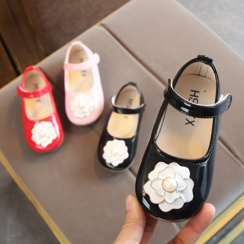 

Summer 0-1-3 Year Anti-slip Soft Bottom Toddler Infant Kids Baby Girls Flower Camellia Pearl Princess cute Shoes Sandals