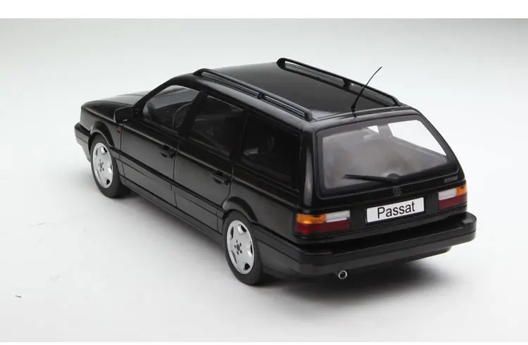 Высококлассная имитация 1:18 B3 Travel Edition 1988 коллекционная Игрушечная машина из