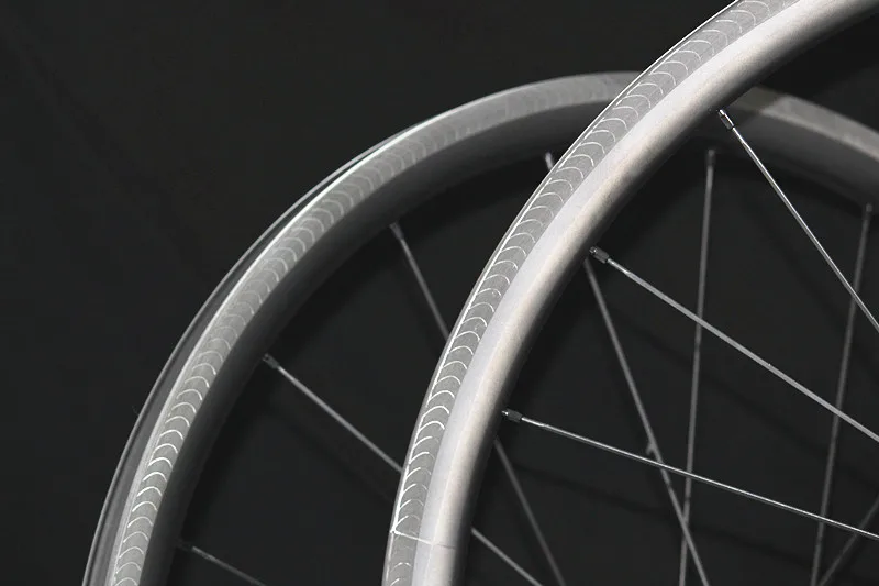 

3DIAMANT Braking Track 700c 30/38/45/50mm depth 25mm super light 3K road racing carbon bicycle wheel clincher Road Bike Wheels