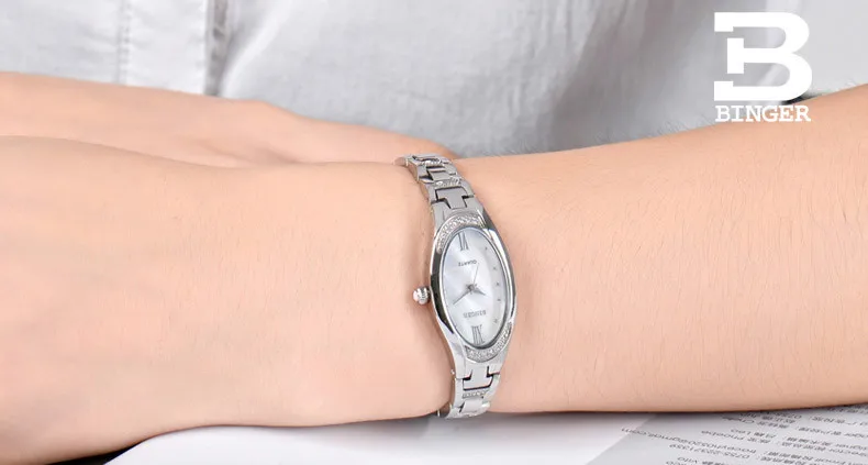 Moda Retro Oval Mulheres Pulseira Relógios de