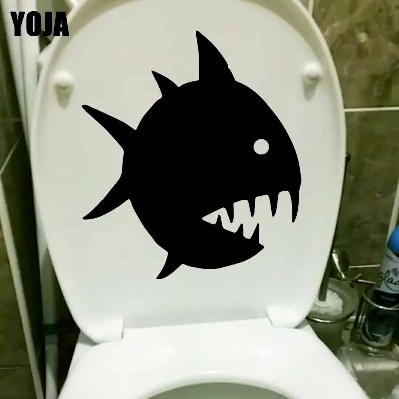 YOJA 21.3X24.1CM Cartoon Piranha Fish Toilet Seat Decal Wall Sticker Bedroom Home Decor T5-0438 | Дом и сад