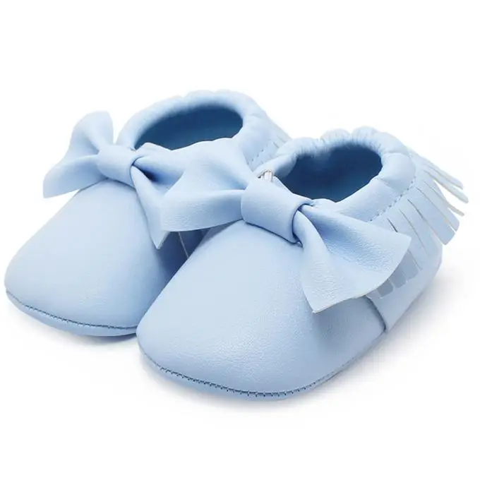 Модная повседневная обувь с кисточками и бантом для маленьких девочек на мягкой подошве для младенцев кожаная мягкая подошва кроссовки Повседневная Удобная Обувь