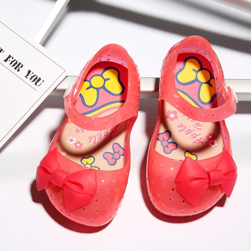 Children solid sandals with bowknot soft bottom baby jelly shoes 3