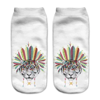 

Hot cartoon socks manufacturers wholesale straight short boat socks women