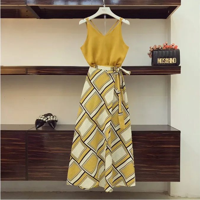 2019 Holiday Wind Summer Skirts Suit Women Sexy Suspender Vest Top + High Waist Split Fork Printing Skirt Two-piece Sets |