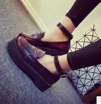 small platform shoes