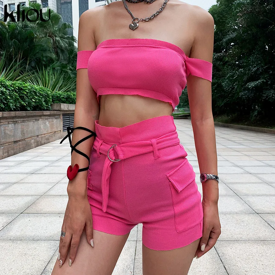 Kliou النساء عارضة مائل الرقبة قصيرة قطعتين مجموعة الأحمر قطع علوية بدون أكتاف مع الزنانير السراويل الزي 2019 الصيف عطلة الملابس Kliou النساء عارضة مائل الرقبة قصيرة قطعتين مجموعة الأحمر قطع علوية بدون أكتاف مع الزنانير السراويل الزي 2019 الصيف عطلة الملابس