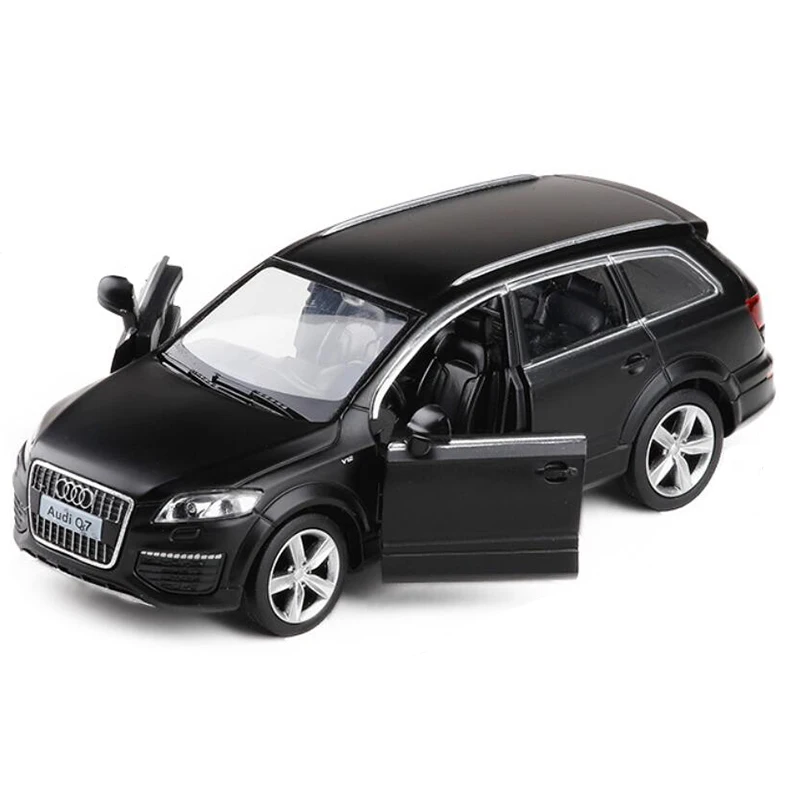 Модель автомобиля Q7 SUV V12 1:36 1 шт.|Наземный транспорт| |