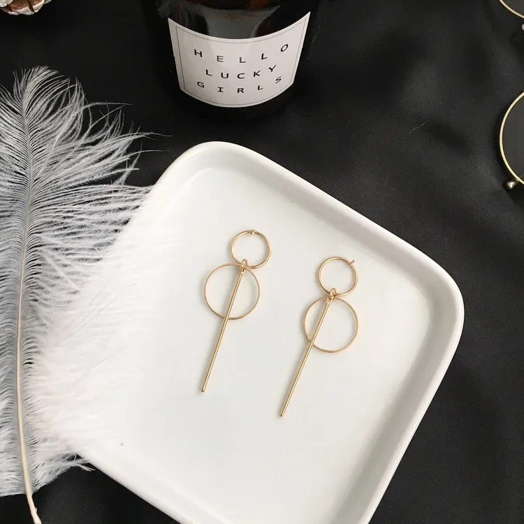 

Punk Simple Gold / Silver / Long Section Tassel Pendant Size Circle Earrings For Ladies Gifts Wholesale 2017new Fashion Earrings