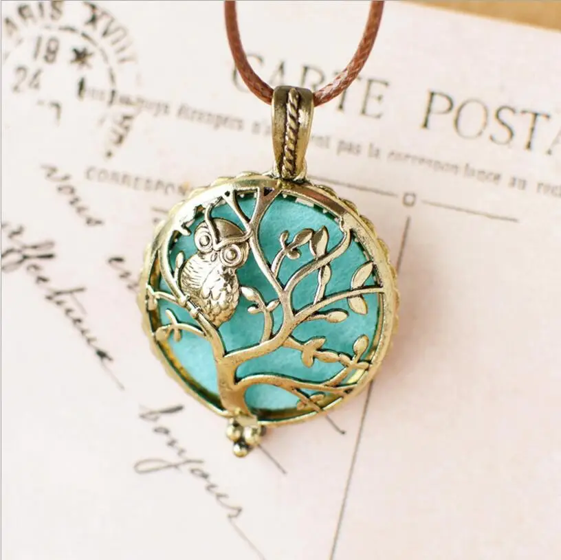 

2018 Hot Sale Cute Small fresh Owl Aroma Perfume Essential Oil Spread Fragrant Phase Dual-use sweater chain