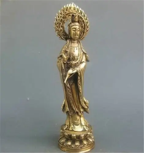 

Exquisite Chinese Old Handwork Carved Bronze Statue Kwan-yin Bodhisattva Guan Yin Buddha Statue