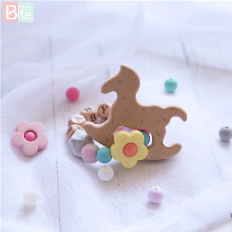 

Bite Bites 1PC 0-12 Month Baby Silicone Beads Food Grade Wooden Teether Animal Rattle for Newborn Chewable Toy Children Products