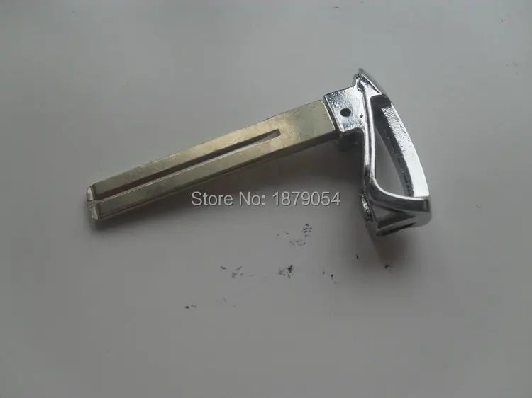 Hyundai  New Santa smart key blade shell  (7).JPG