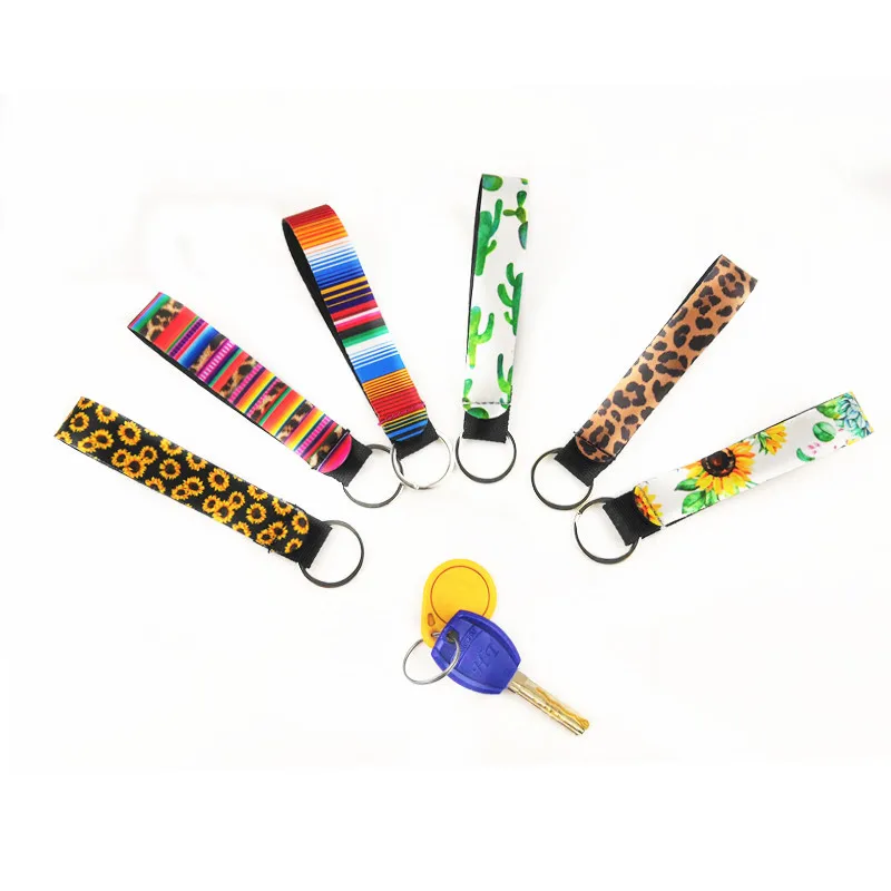 

12Pcs Key Chain Neoprene Rose Bag Charmer Keychain With Metal Buckles In Front for Wedding Favors Gift For Guest