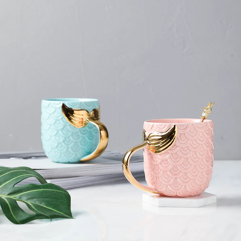 Золотая керамическая кружка Русалочка, красивые глазурованные молочный чай, кофейные кружки с Гендель, розовая, синяя фарфоровая посуда для напитков, пара, Подарочная чашка, 420 мл