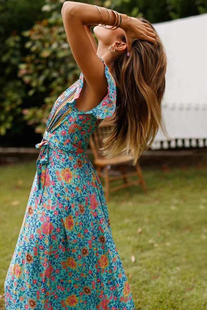 Sky-Blue-V-Neck-Beach-Resort-Printed-Dress-LC611149-4-4