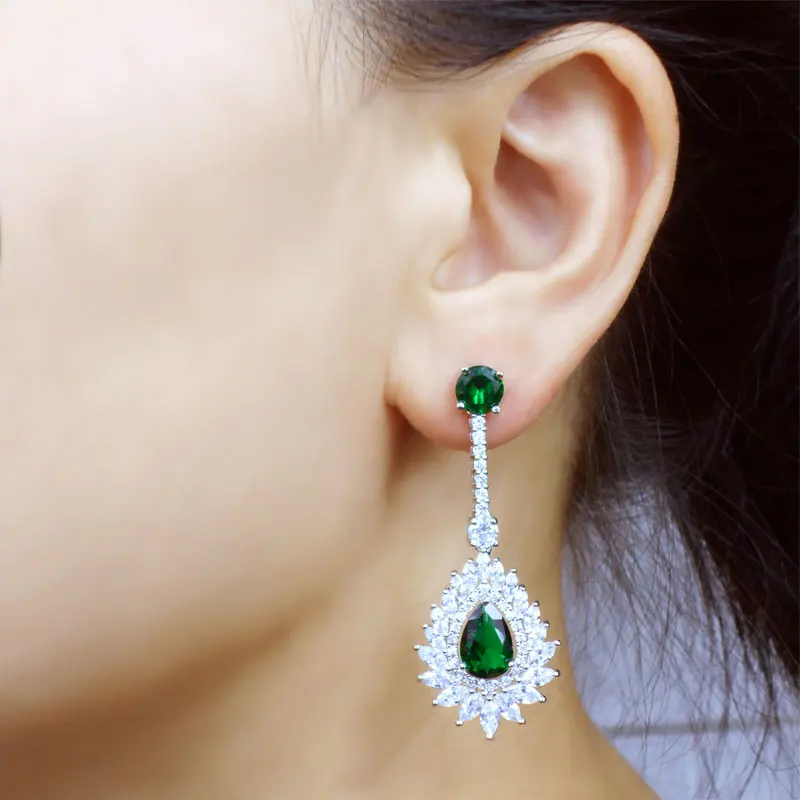 Fashion Crystal Snow Flake Stud Earrings 001