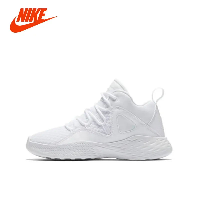 nike girls basketball sneakers