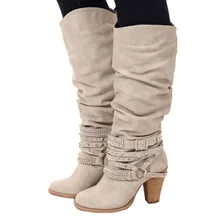 Женские сапоги до колена высокого качества; модные ботинки с пряжкой на ремешке; обувь на высоком квадратном каблуке в стиле ретро с ремешками и заклепками; женская обувь;