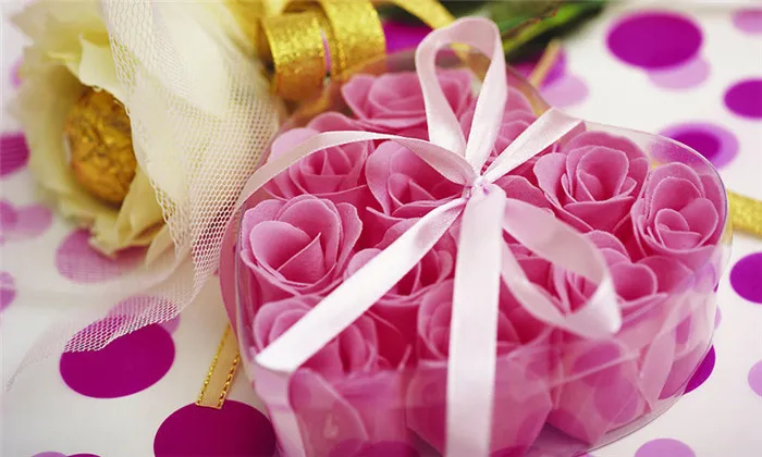 ribbon decoration 2