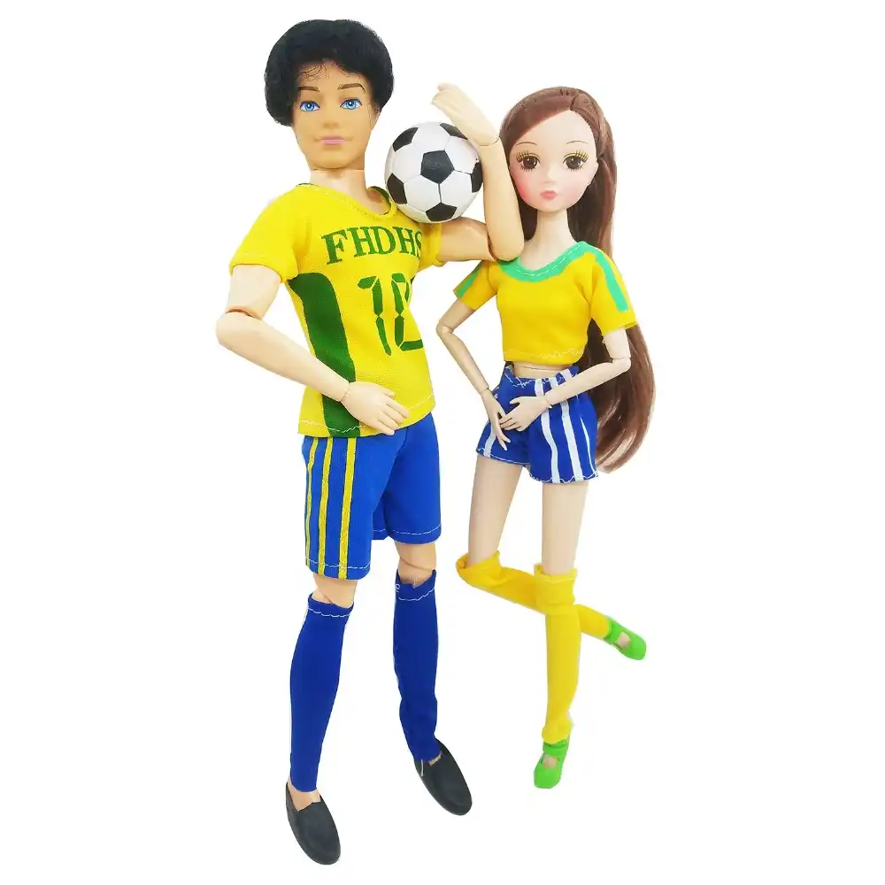 imagenes de muñecos jugando futbol