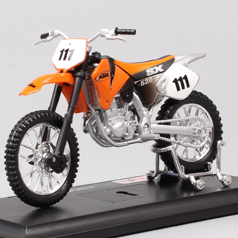 1/18 Maisto 520 SX  Racing 2001 Motocross  #111 Cross Scale Motorcycle Diecast Model Dirt Bike Off Road Vehicle Hobby Toy Gift bburago 1 18 scale small suzuki rm z450 motocross model diecast dirt bike toy vehicles motorcycle enduro replicas hobby gift kid