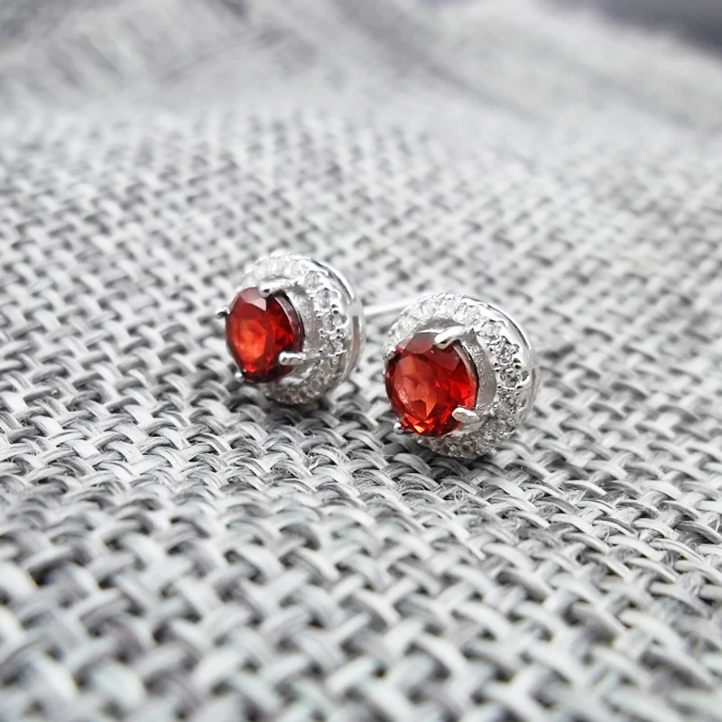 

LANZYO 925 Silver Sterling natuarl Garnet Stud Earrings earings fine jewelry women trendy anniversary wholesale e050508ags