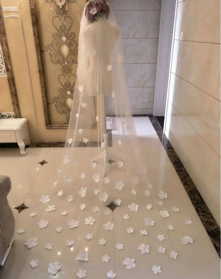 Romantic 3 M Wedding Veil 3D Flowers Appliquesd One Ladyer Bridal Veils With Comb Veu De Noiva Cathedral Wedding Accessories Romantic 3 M Wedding Veil 3D Flowers Appliquesd One Ladyer Bridal Veils With Comb Veu De Noiva Cathedral Wedding Accessories