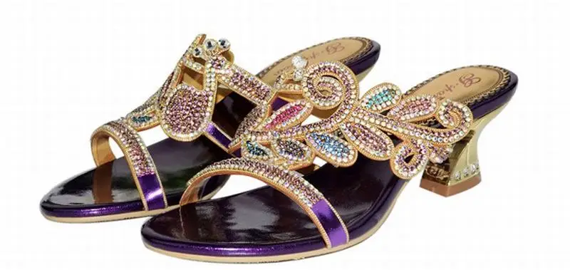 

Open Toe High Heels Sandals Crystal Slippers Thick Heel Rhinestone Shoes Women Summer Leather Slippers Big Size 34-44 Sandalias