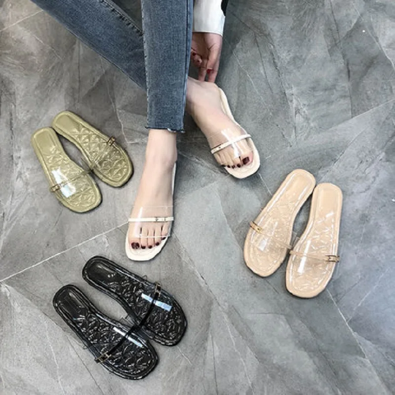 

2019 new wild transparent sandals fashion wear flat flip-flops