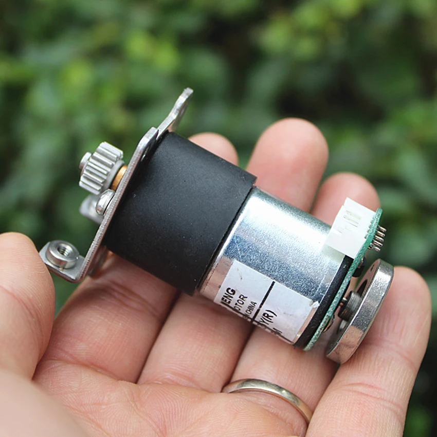 

DC Gear Motor With Encoder All Metal Gear DC 12V Geared Motor Code Wheel Speed Test Car/Robot 70 Rpm/Min Reduction Ratio 1:90