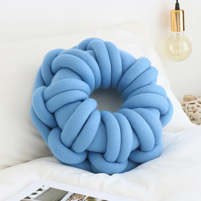 Однотонная Подушка Форма пончика подушка кольцо подушки для гостиной Декор индивидуальный стиль цветок привязанная подушка с сердечником - Цвет: Blue