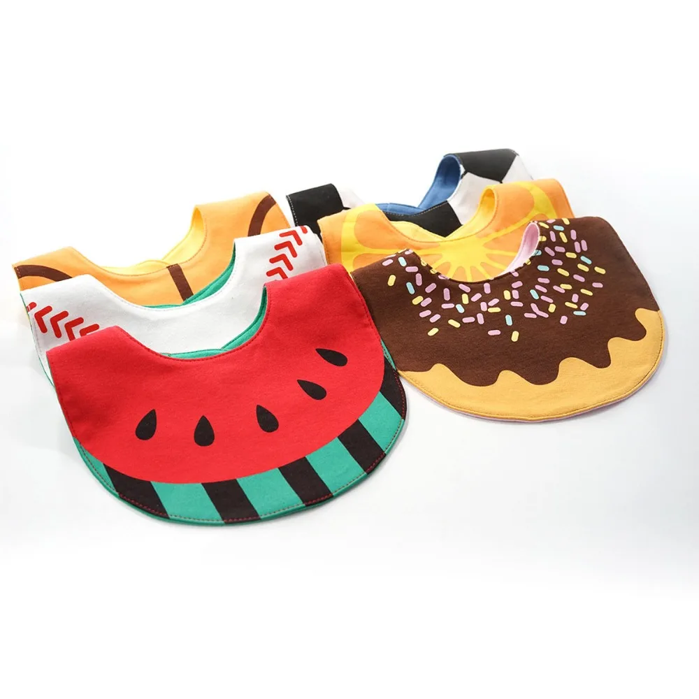 1PCS Only High quality cotton baby bibs Burp Cloths Fashion Ball Print baby bandana bibs dribble stuff breastplate baberos