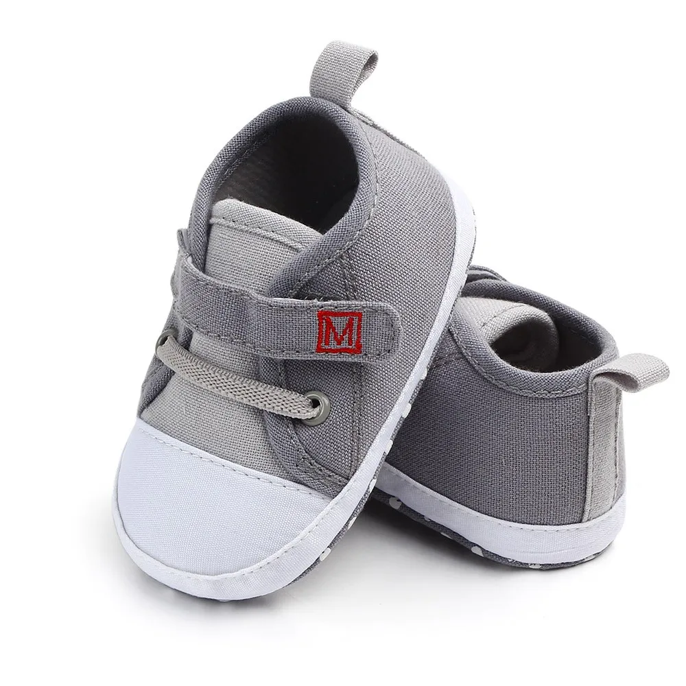 Стильная парусиновая обувь с буквенным принтом; удобная обувь для новорожденных; милая парусиновая обувь с буквенным принтом для маленьких мальчиков и девочек; обувь на мягкой подошве; F5