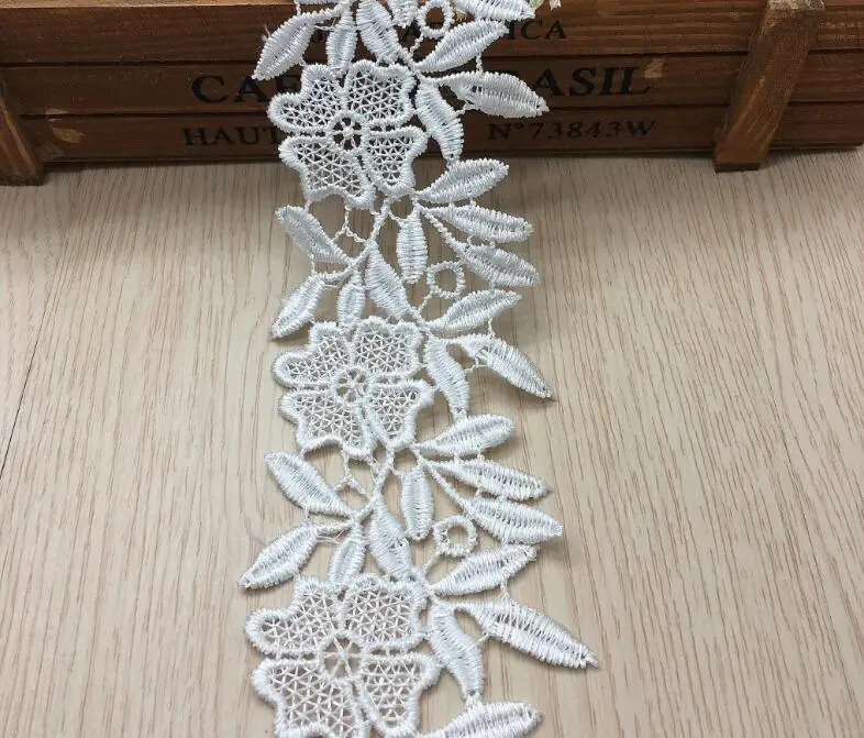 colored lace trim