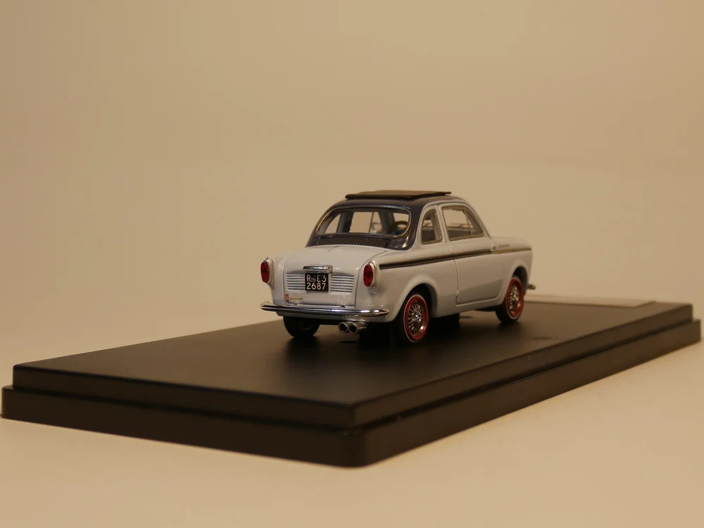 Премиум X 1:43 PR0020 NSU-FIAT Weinsberg 500 1960 полимерная модель автомобиля