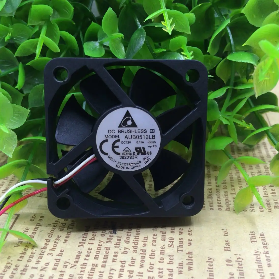 

Delta AUB0512LB DC 12V 0.11A 5cm 5015 For CPU North South Bridge ultra quiet cooling fan