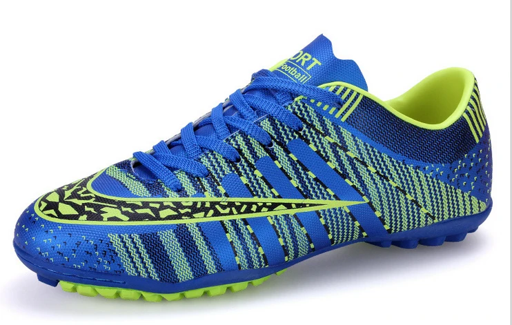 stores that sell indoor soccer shoes